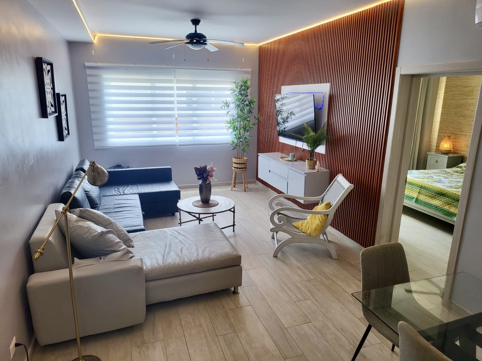 Excellent PENTHOUSE for RENT, close to the beach and touristic area 2