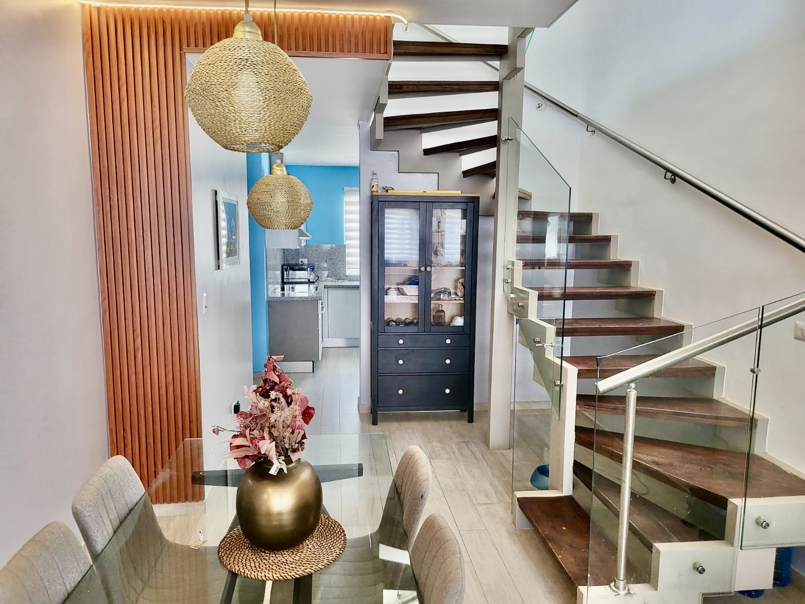 Excellent PENTHOUSE for RENT, close to the beach and touristic area