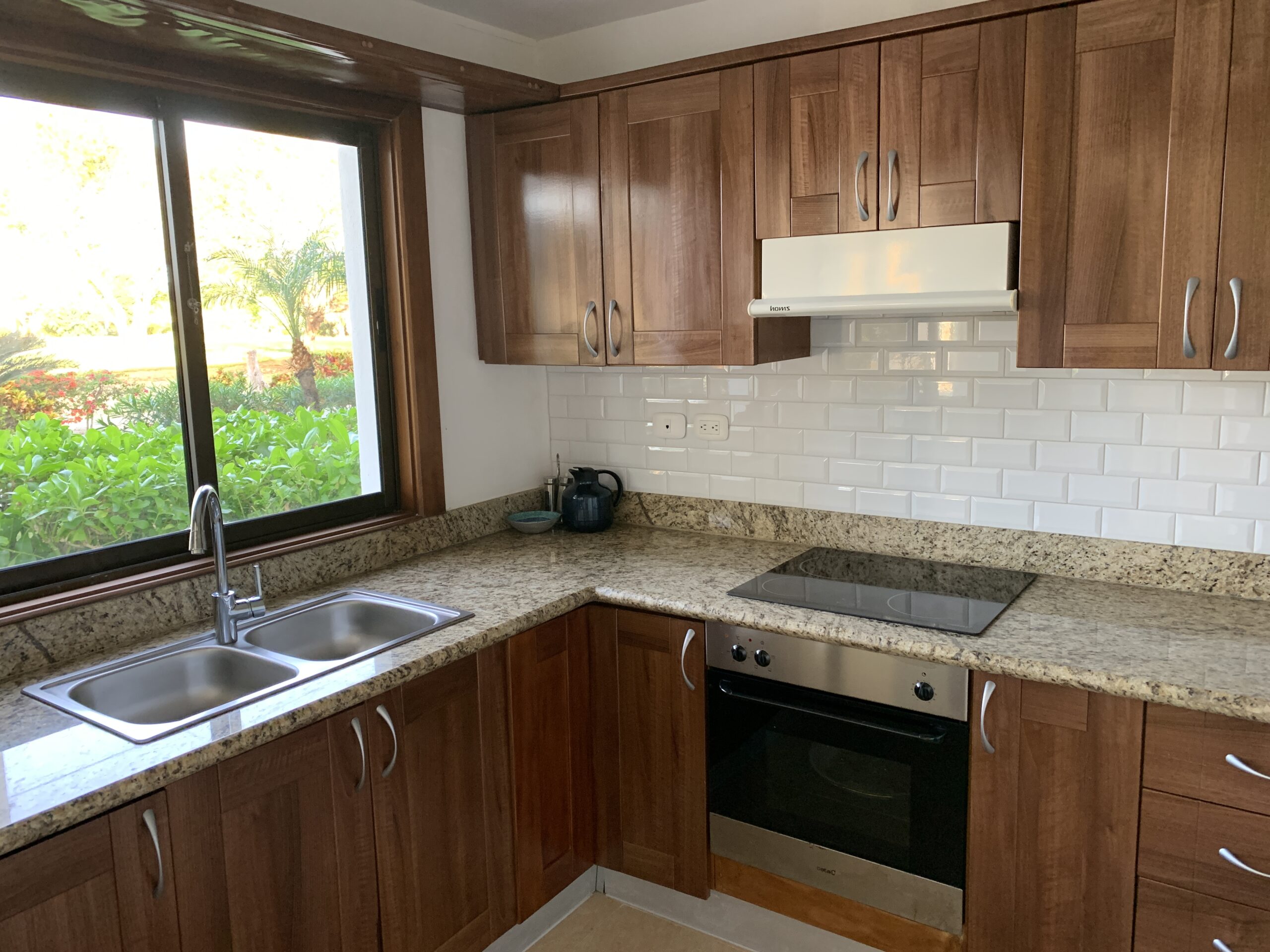 EXQUISITE 3 BEDROOMS APARTMENT RENTALS IN PUNTA CANA BAVARO: YOUR LUXURIOUS GETAWAY NEAR THE BEACH 5