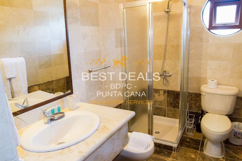 LUXURY BEACH PENTHOUSE PRIVATE ROOFTOP PICUZZI FOR RENT LOS CORALES 2