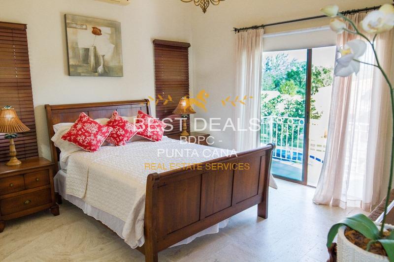 LUXURY BEACH PENTHOUSE PRIVATE ROOFTOP PICUZZI FOR RENT LOS CORALES 4