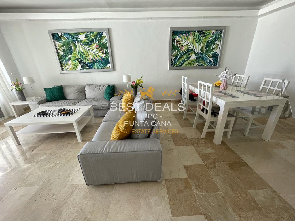 Marble floors condo near the beach 2