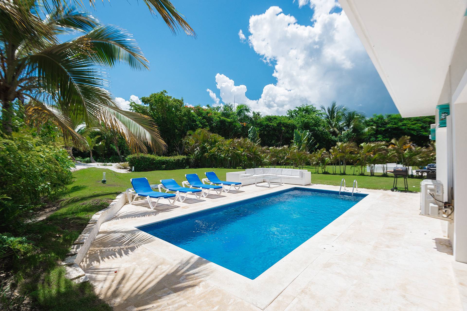 Villa for rent Short-term Iberostar Golf Course Punta Cana 2