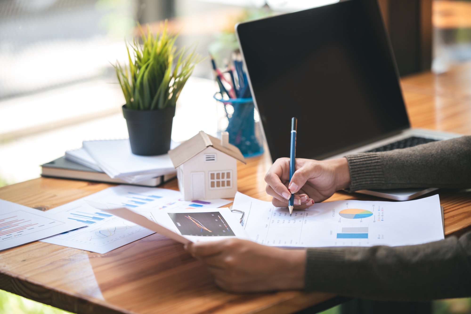 Real estate investment ideas and contracts